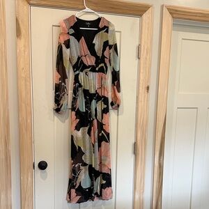Lulu's Elegant Black Floral Long Sleeve Dress